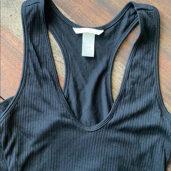 2/$30 🌸 H&M midi dress - Picture 2 of 7